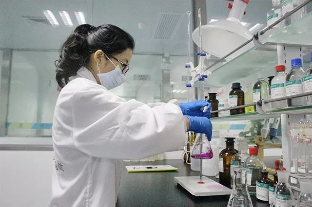 5d3e479a7aff1.png 2-3.png